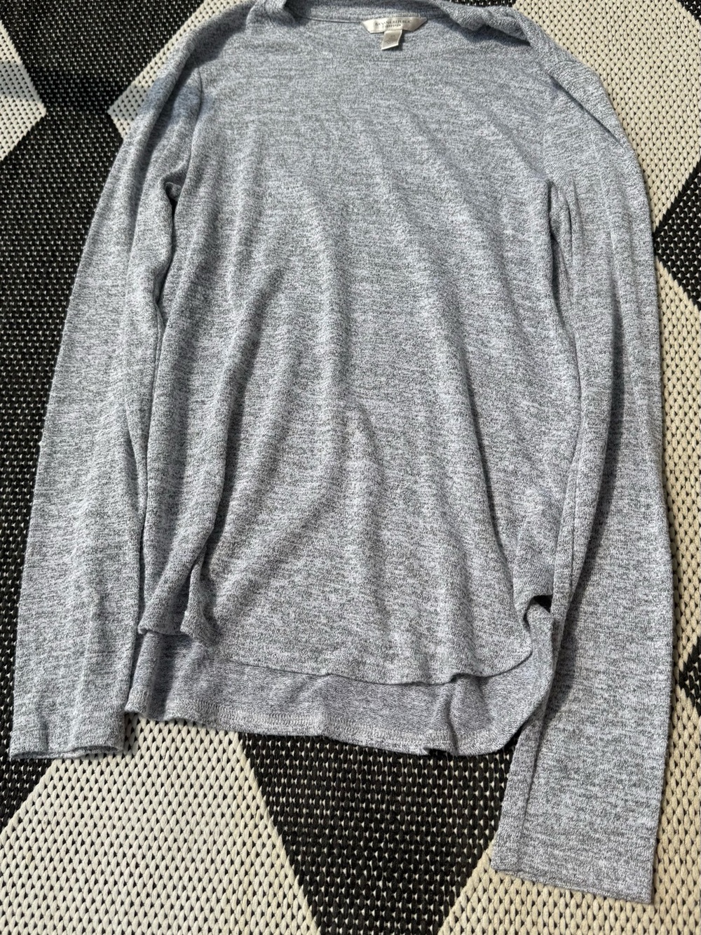 Banana Republic Heather Gray Women's Long Sleeve Tee